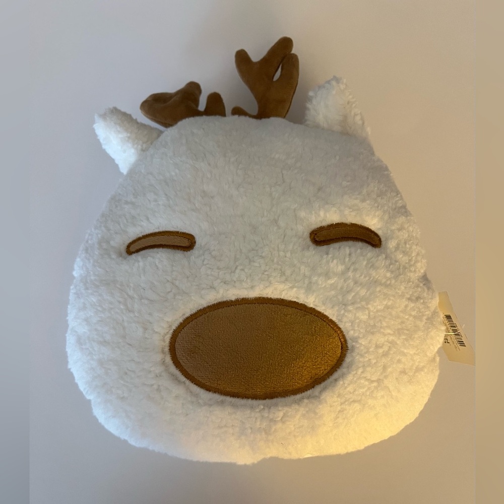 Target Bullseye's Playground Christmas White Reindeer Pillow 14.25"H (NWT)